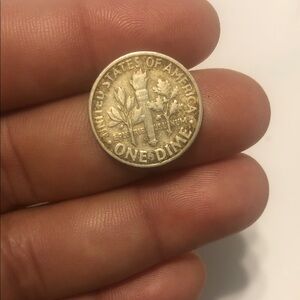 One Dime Coin - Silver Tone